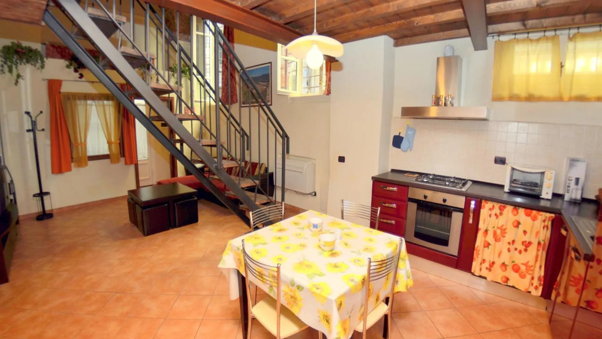 Apartment In The Historic Center Of Lucca